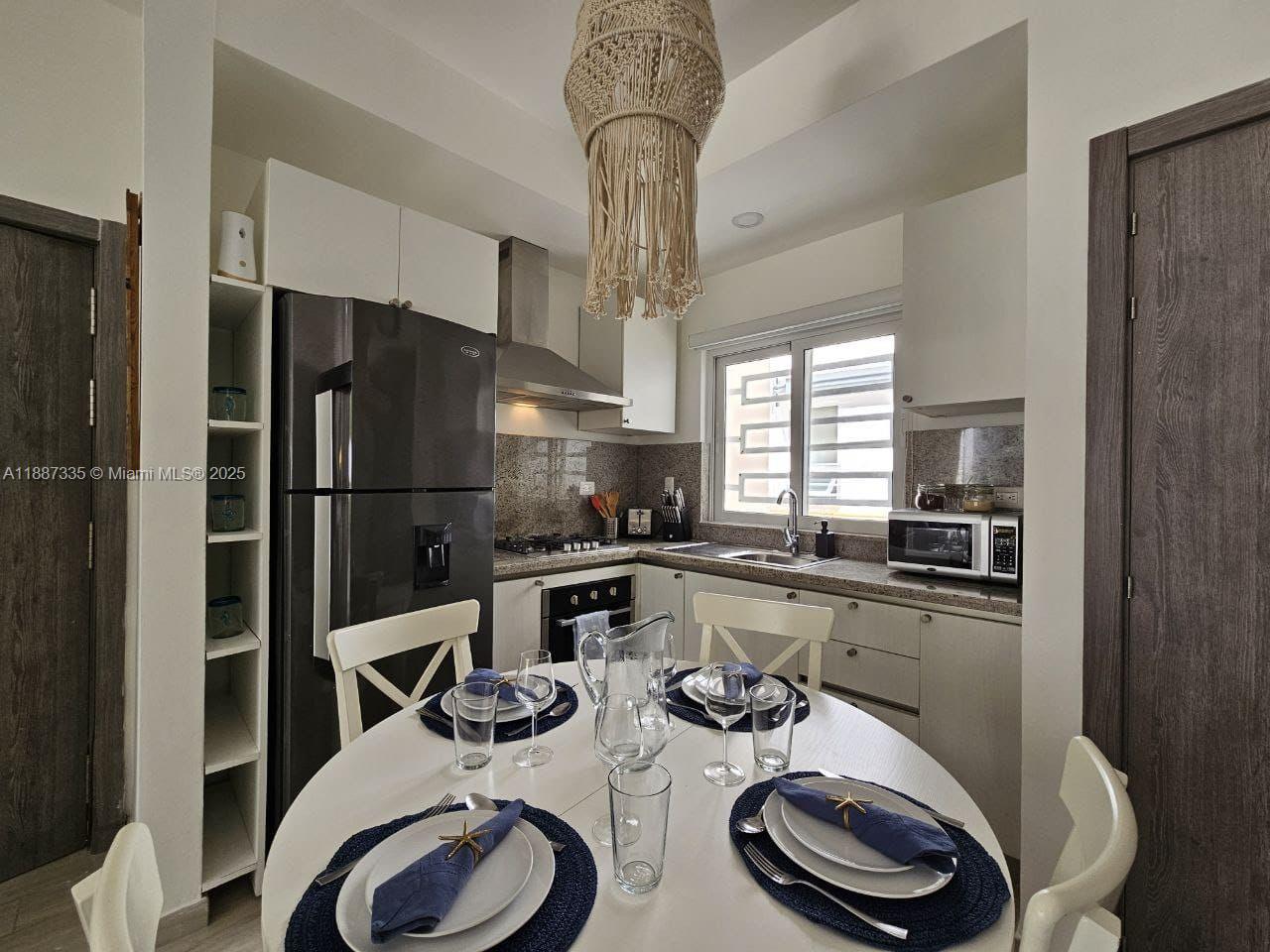 50661 Paseo del Mar # B, Fl — #A11887335