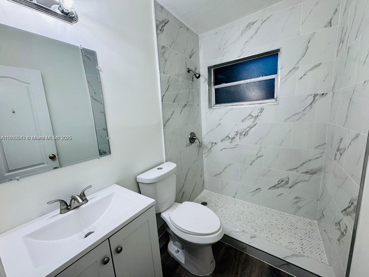 f3b61b38-813 932 NW 5th St, Miami FL 33128 — #A11910343
