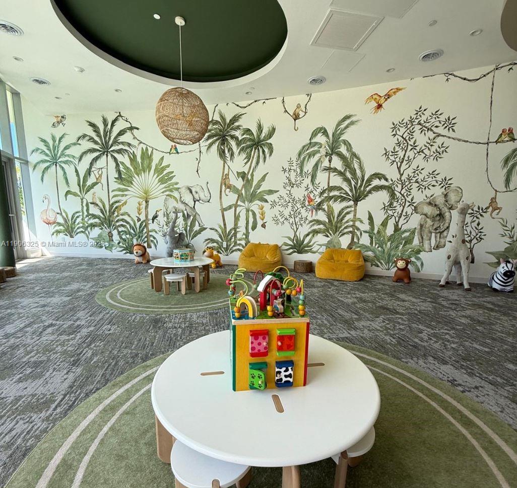 700 NE 24 # 203, Miami FL 33137 — #A11906325