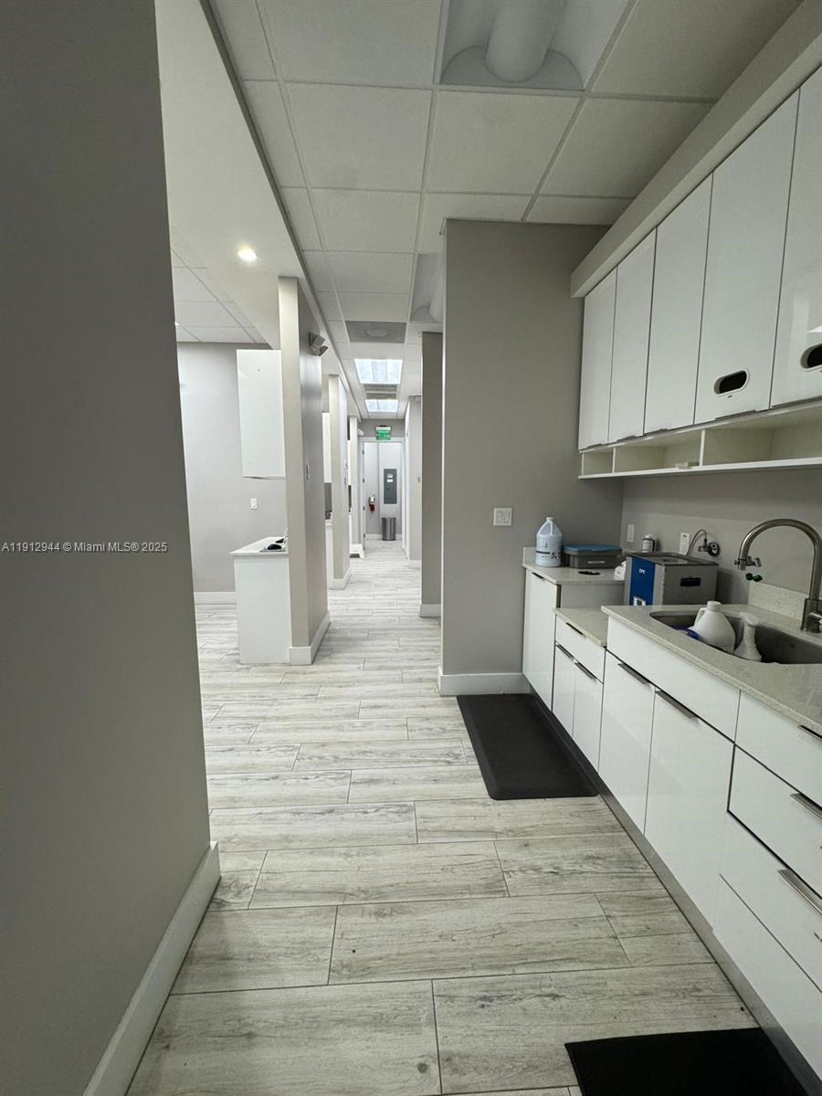 f3b61b38-879 9440 W Commercial Blvd, Sunrise FL 33351 — #A11912944