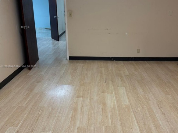 299 Alhambra Cir # 218, Coral Gables FL 33134 — #A11894204