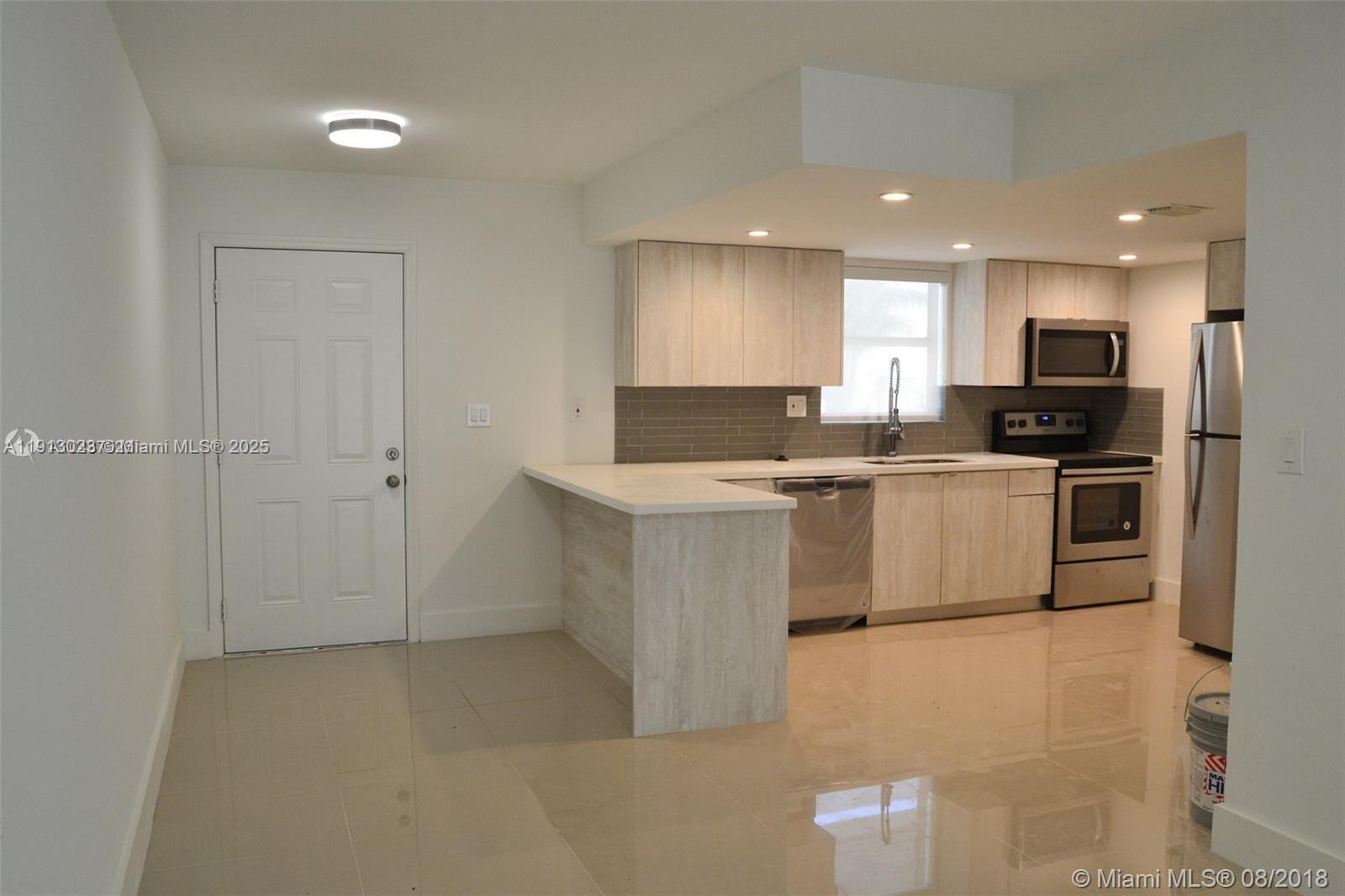 9375 Fontainebleau Blvd # L122, Miami FL 33172 — #A11913023