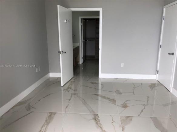 16385 Biscayne Blvd # 3003, North Miami Beach FL 33160 — #A11913906