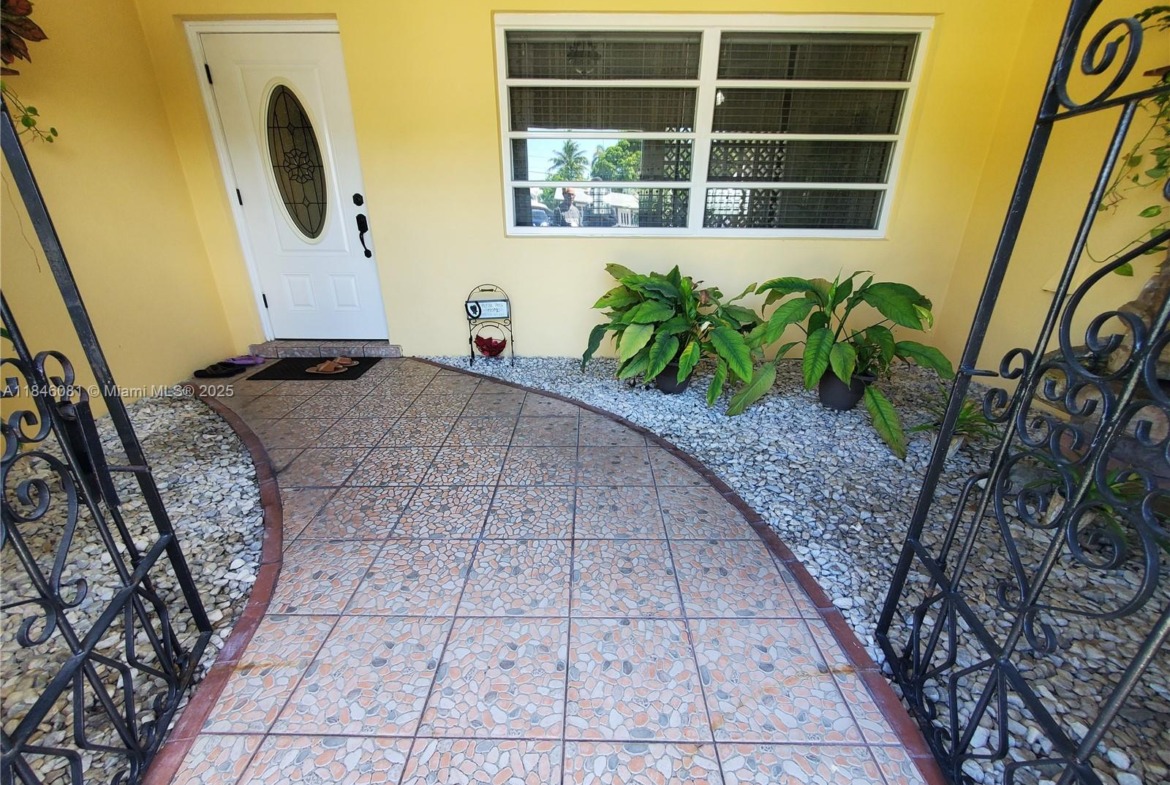 1170