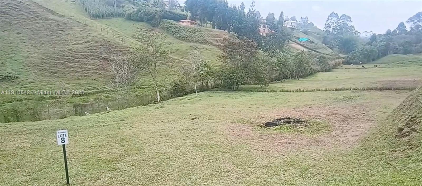 S Vereda Mmpuesto Sector Garrido #8, C Colombia — #A11910842