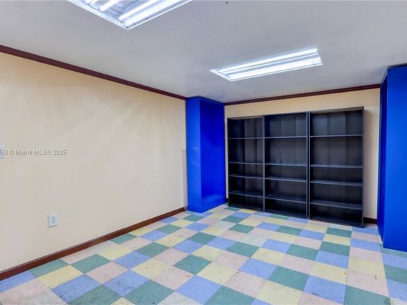 6250 W 21st Ct, Hialeah FL 33016 — #A11883783