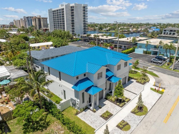 554 N Riverside Dr # B, Pompano Beach FL 33062 — #A11904188